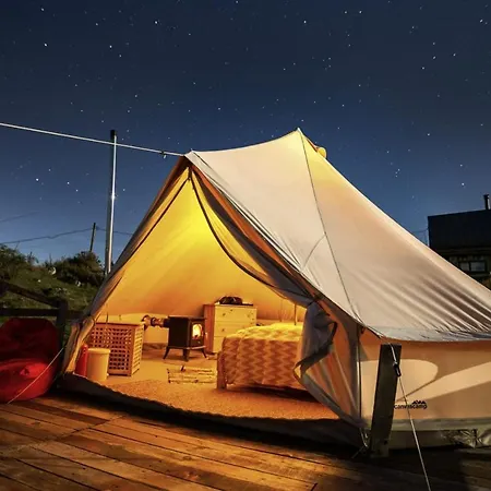 Ursa Mica Glamping 4*